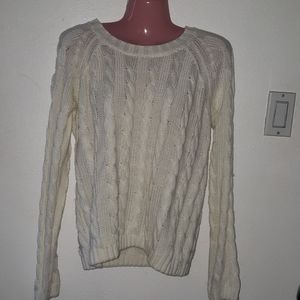 Off white knitted sweater